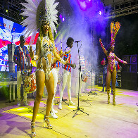 Show da bateria da Uni&atilde;o da Ilha marcou encerramento do carnaval corumbaense