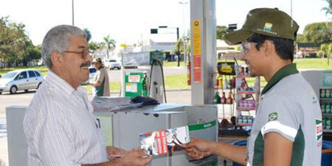 Sinpospetro-MS garante reajuste salarial  e benef&iacute;cio in&eacute;dito para frentistas de MS