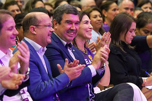 Delas Day incentiva o empreendedorismo feminino e conecta milhares de mulheres a oportunidades