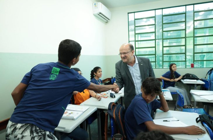 Com mais de R$ 19,8 milh&otilde;es em investimentos, Governo de MS entrega reformas de escolas em Corumb&aacute;