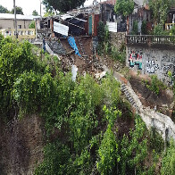 Prefeitura de Corumb&aacute; mobiliza equipes ap&oacute;s deslizamento no Bairro Beira Rio e refor&ccedil;a a&ccedil;&otilde;es de seguran&ccedil;a estrutural