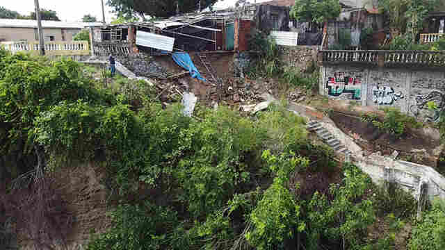 Prefeitura de Corumb&aacute; mobiliza equipes ap&oacute;s deslizamento no Bairro Beira Rio e refor&ccedil;a a&ccedil;&otilde;es de seguran&ccedil;a estrutural