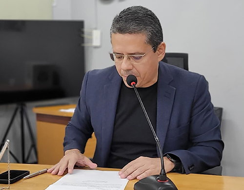 Na C&acirc;mara, Alexandre reivindica aumento do efetivo da PM em Corumb&aacute;