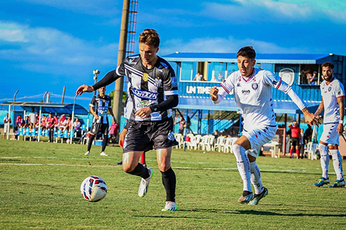 Operário para na trave, leva gol no fim e perde para o Cianorte na Série D do Brasileiro