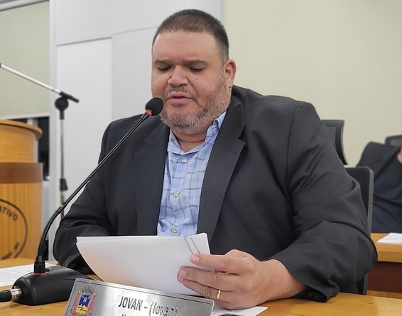 Jovan cobra recuperação do sistema de iluminação pública em via do Ernesto Sassida