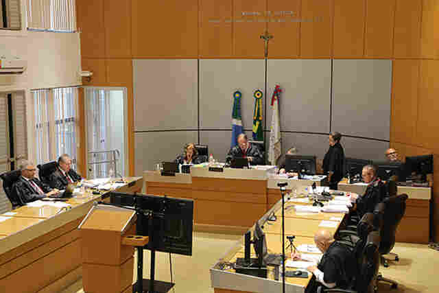 Justi&ccedil;a condena empresa de transporte por morte em acidente com vag&otilde;es desgovernados em Corumb&aacute;