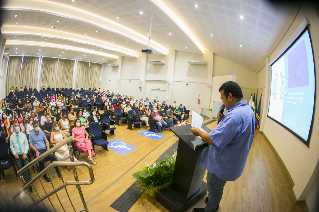 Evento para sevidores destaca serviço público como instrumento de transformação social