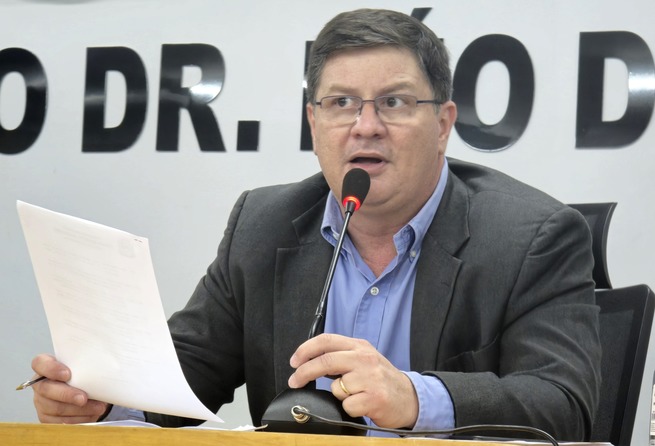 Presidente da C&acirc;mara Bira reivindica recapeamento do pavimento asfalto da rodovia Ram&atilde;o Gomez
