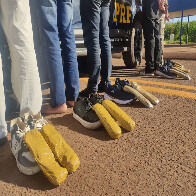 Bolivianos s&atilde;o detidos pela PRF com coca&iacute;na escondida em t&ecirc;nis na BR-262