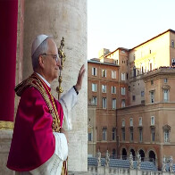 Robert Francis Prevost &eacute; eleito papa e se chamar&aacute; Le&atilde;o XIV 