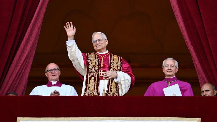 A vida e história de Papa Leão XIV: Robertum Franciscum Prevost