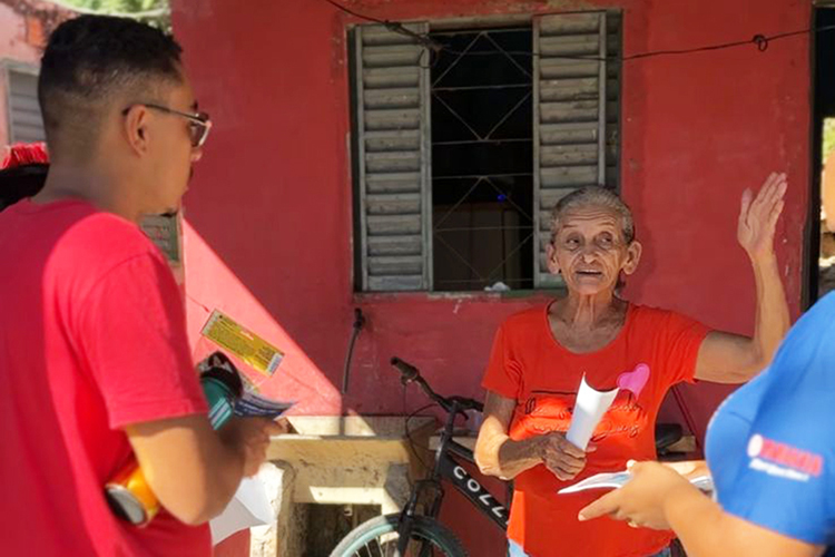 População da Cacimba recebe orientações sobre presença de onça-pintada na área urbana