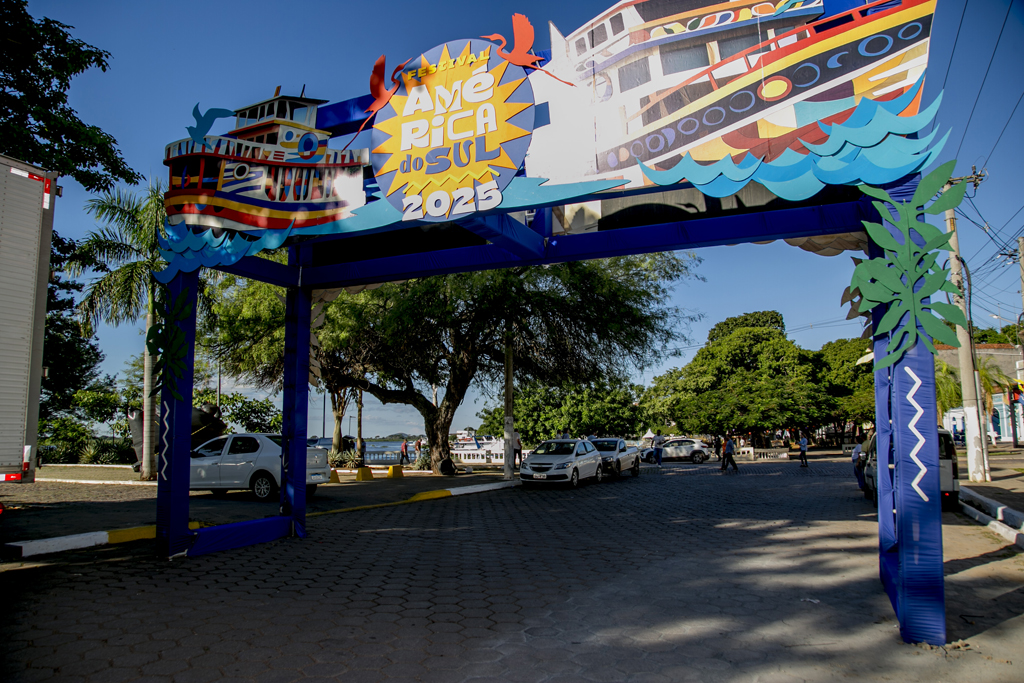 Prefeitura e Estado destacam estrutura do Festival América do Sul no Porto Geral