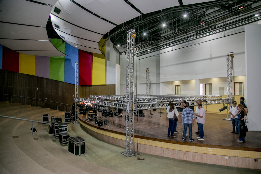 Prefeitura e Estado destacam estrutura do Festival América do Sul no Porto Geral