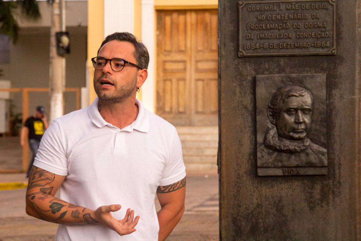 “Corumbá a pé” convida turistas e moradores a redescobrir a história da cidade caminhando pelas ruas