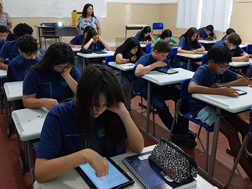 Tecnologia, sustentabilidade e aprendizagem marcam simulado preparatório SAEB na EE Dom Bosco