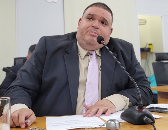 Jovan reivindica ambulatório no Paço Municipal para atender servidores