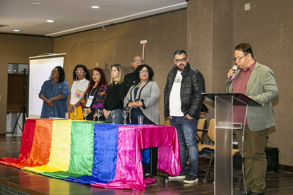 Confer&ecirc;ncia Regional discute pol&iacute;ticas p&uacute;blicas voltadas &agrave; popula&ccedil;&atilde;o LGBT