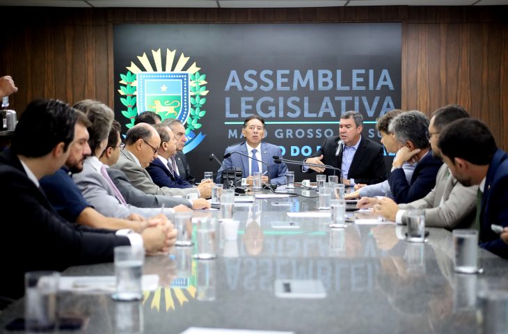 Nova arquitetura e conceito: Governo apresenta aos deputados expans&atilde;o da infra e desafios da sa&uacute;de em MS