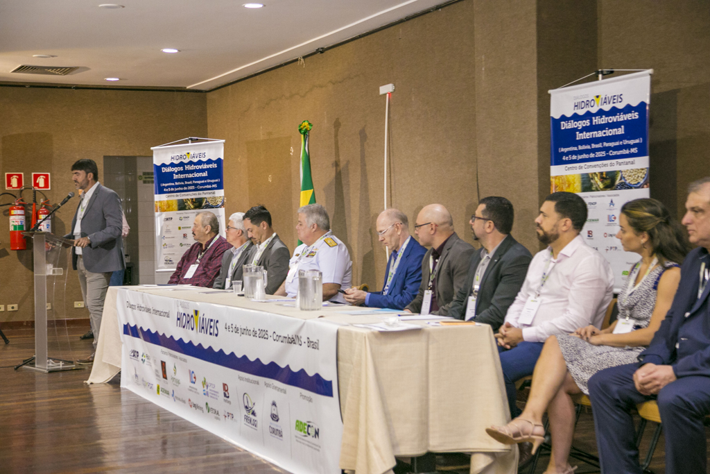 Corumb&aacute; sedia etapa internacional de debates sobre a Hidrovia Paraguai-Paran&aacute;