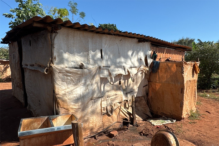 Força-tarefa resgata sete paraguaios vítimas de escravidão contemporânea em Itaquiraí