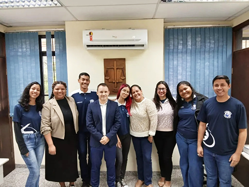 Educandos da Cidade Dom Bosco produzem documentário sobre o combate ao trabalho e ao abuso infantil