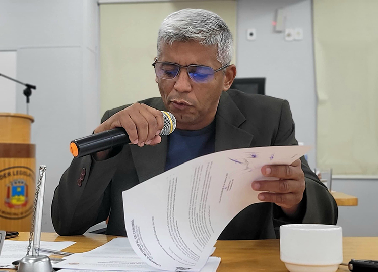 Edinaldo solicita intervenção do Poder Público para melhorar iluminação no Bairro Cervejaria