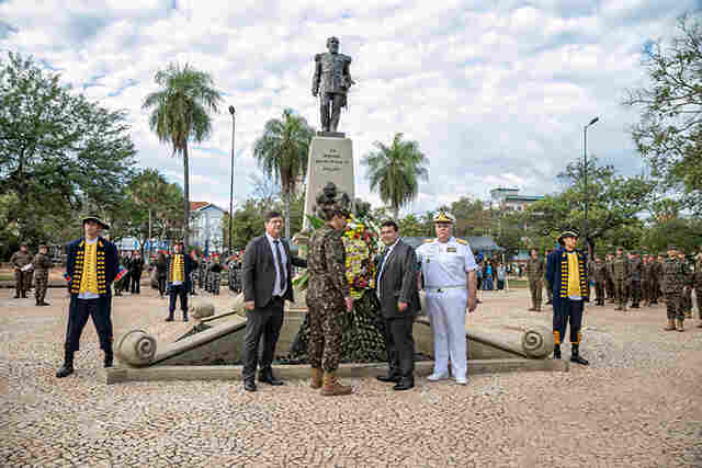 Corumb&aacute; celebra 158 anos de sua Retomada com solenidade c&iacute;vico-militar
