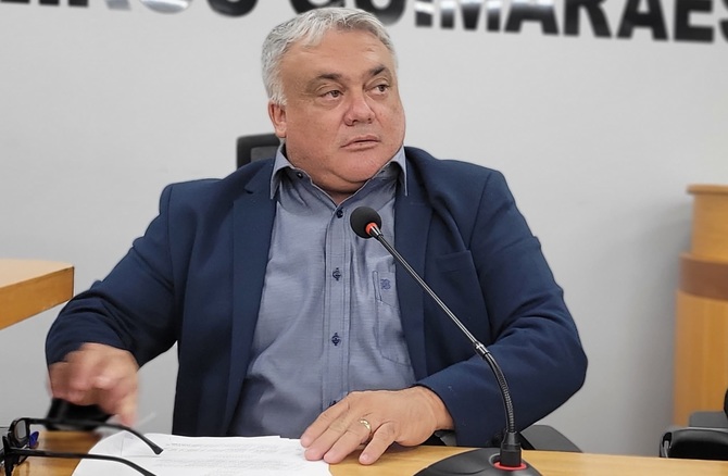 Genilson busca informações junto ao Governo sobre reforma da Escola do Rotary