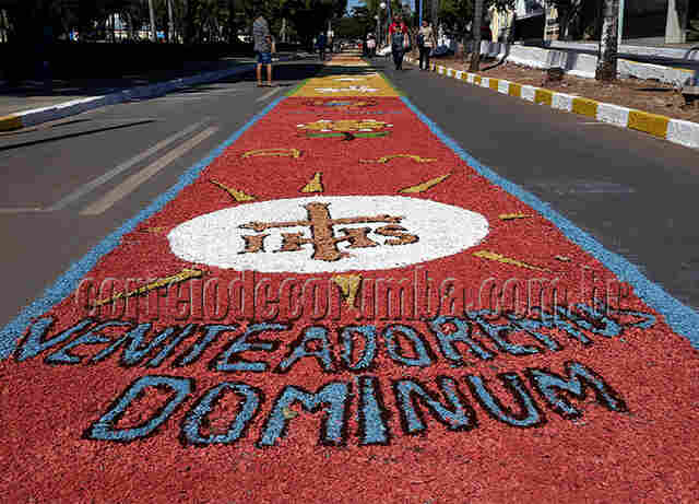 Corpus Christi: f&eacute;, tradi&ccedil;&atilde;o e arte que une cat&oacute;licos para confec&ccedil;&atilde;o dos tapetes nas ruas de Corumb&aacute;