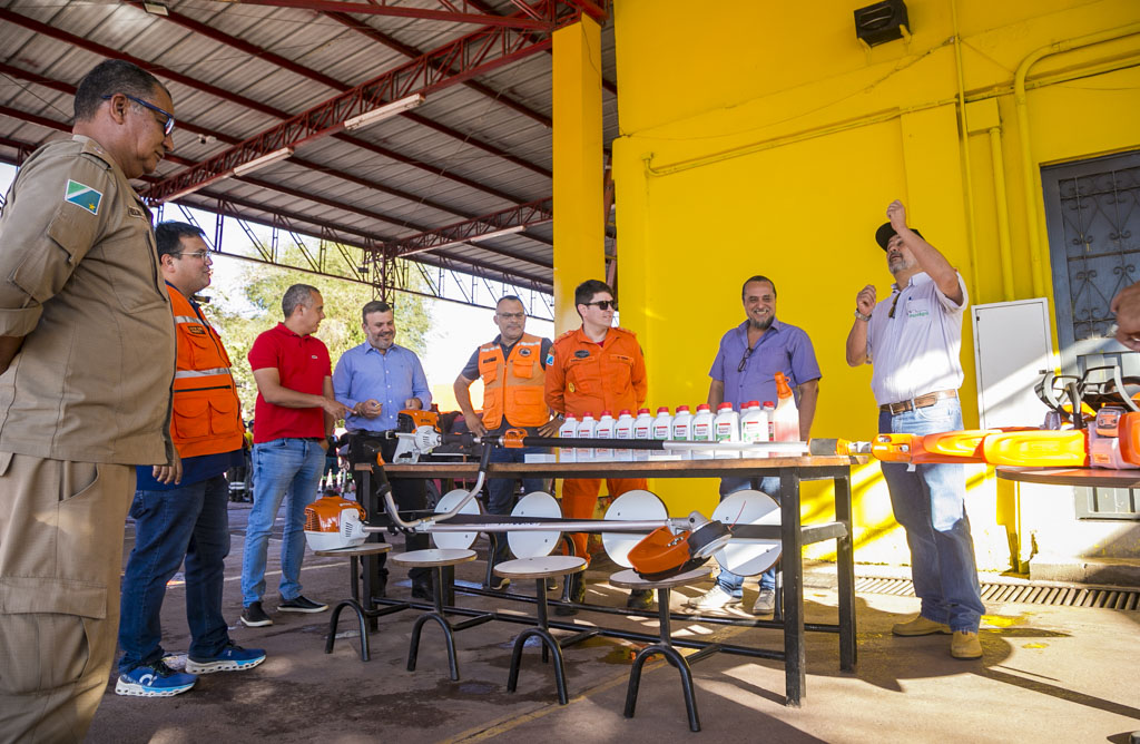Prefeitura qualifica servi&ccedil;os ao repassar equipamentos para Corpo de Bombeiros de Corumb&aacute; 