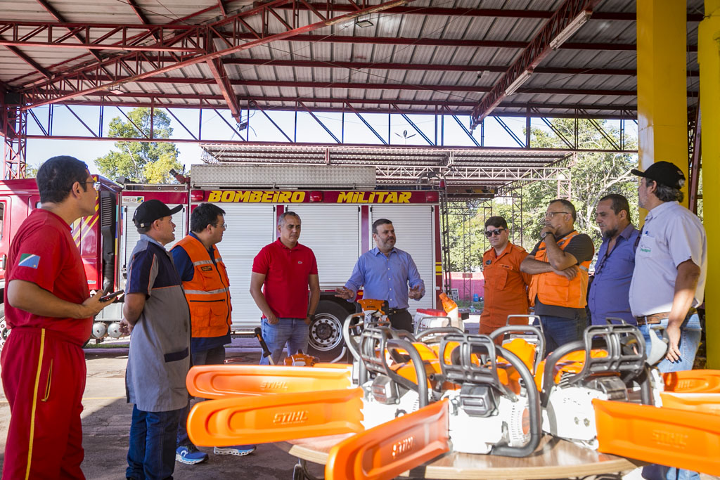Prefeitura qualifica servi&ccedil;os ao repassar equipamentos para Corpo de Bombeiros de Corumb&aacute; 