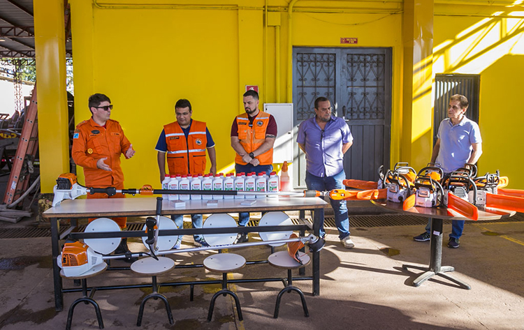 Prefeitura qualifica servi&ccedil;os ao repassar equipamentos para Corpo de Bombeiros de Corumb&aacute; 