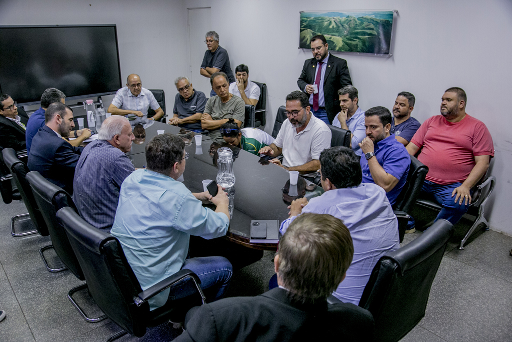Prefeitura lidera mobiliza&ccedil;&atilde;o para manter voos em Corumb&aacute;, Azul prev&ecirc; suspender opera&ccedil;&atilde;o em outubro