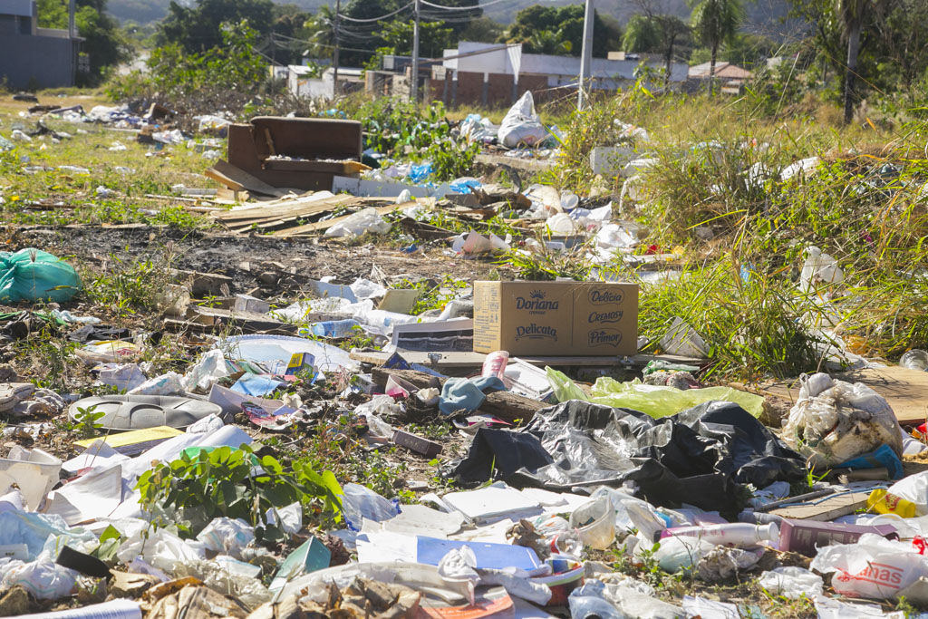 Prefeitura intensifica limpeza urbana e divulga cronograma de coleta de res&iacute;duos 