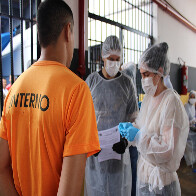 Parceria entre Pol&iacute;cia Cient&iacute;fica e Agepen viabiliza coleta de material gen&eacute;tico de 300 internos em Corumb&aacute;