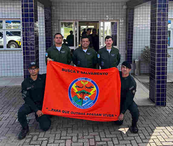 Policiais Militares do 6&ordm; BPM concluem curso de Busca e Salvamento promovido pela FAB