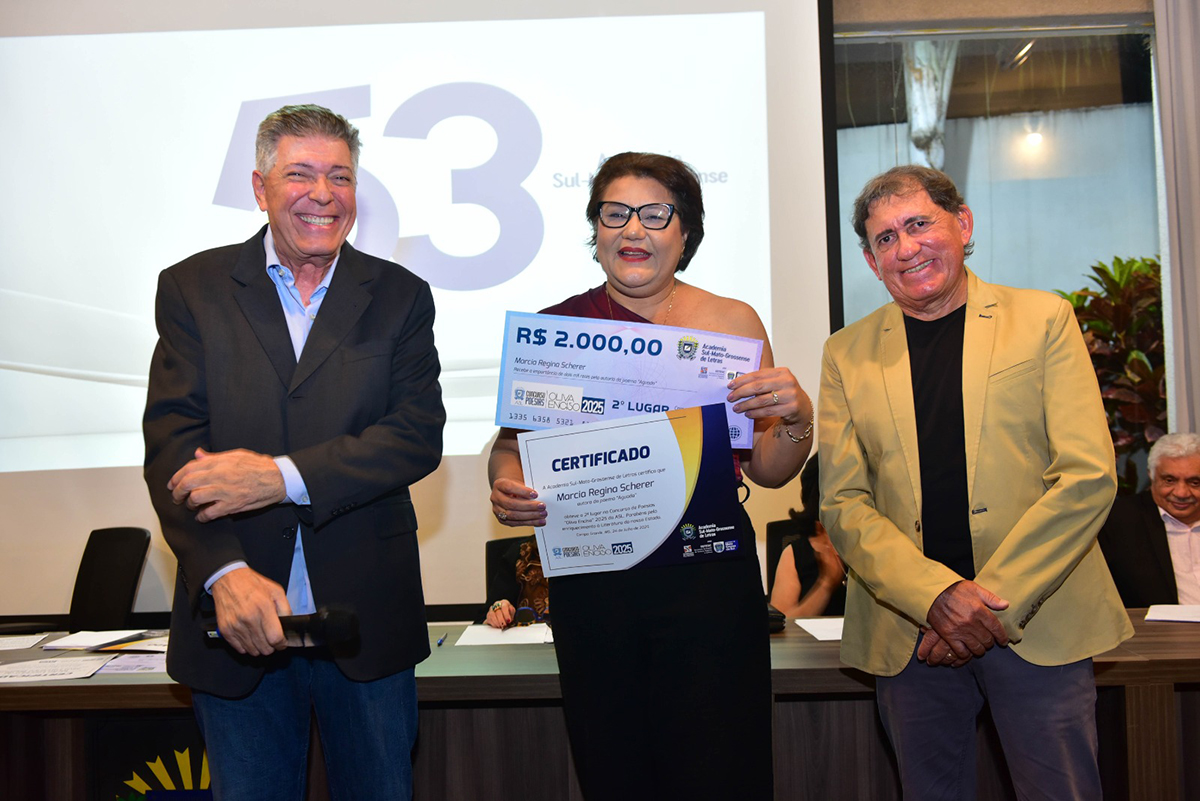 Poesias premiadas revelam e confirmam talentos da literatura em MS