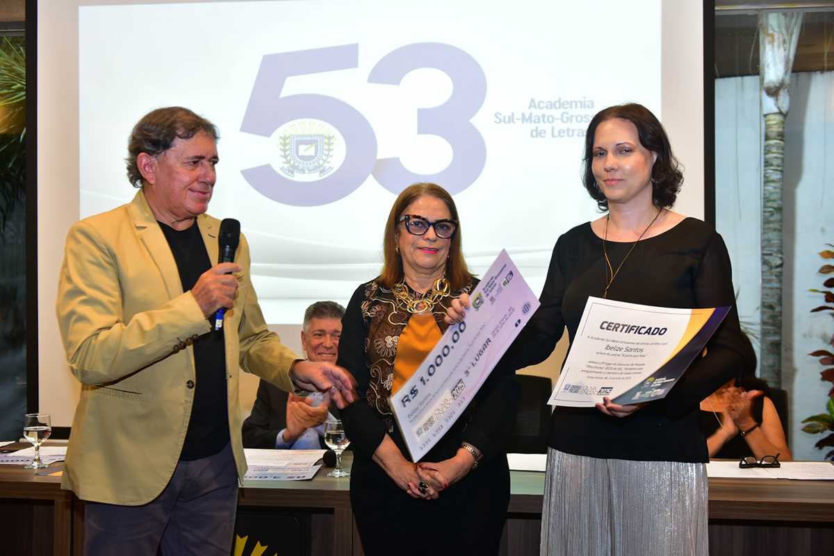 Poesias premiadas revelam e confirmam talentos da literatura em MS