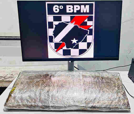 Pol&iacute;cia Militar intercepta passageiro transportando drogas em &ocirc;nibus interestadual na BR-262 em Corumb&aacute;