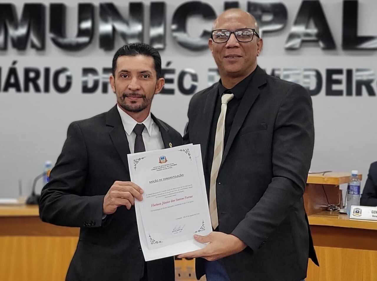 Profissionais da advocacia s&atilde;o homenageados por vereadores em Corumb&aacute;