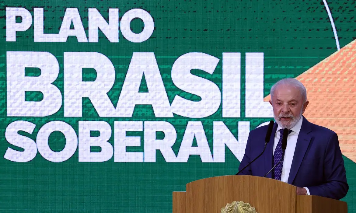 &ldquo;Soberania &eacute; intoc&aacute;vel&rdquo;, diz Lula ao anunciar ajuda a exportadores 