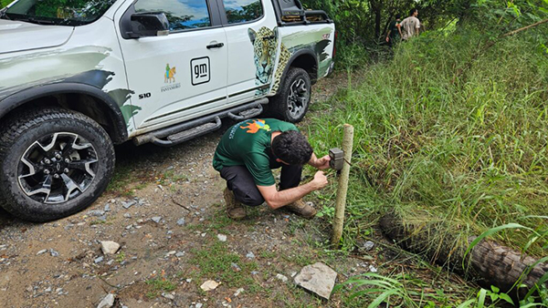 Parte dos equipamentos para monitorar on&ccedil;a-pintada urbana em Corumb&aacute; &eacute; localizada