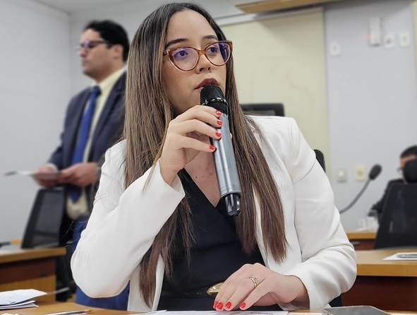 Hanna prop&otilde;e declara&ccedil;&atilde;o de Utilidade P&uacute;blica a escola e centro de educa&ccedil;&atilde;o infantil 