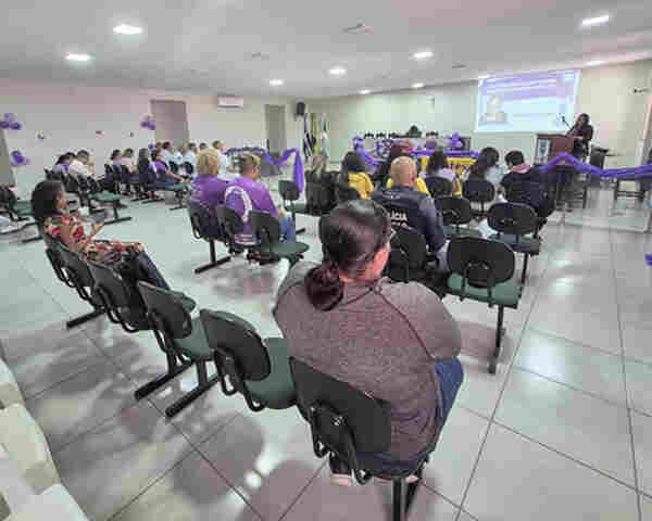 PROMUSE do 6&ordm; BPM participa de capacita&ccedil;&atilde;o sobre a Lei Maria da Penha em Lad&aacute;rio