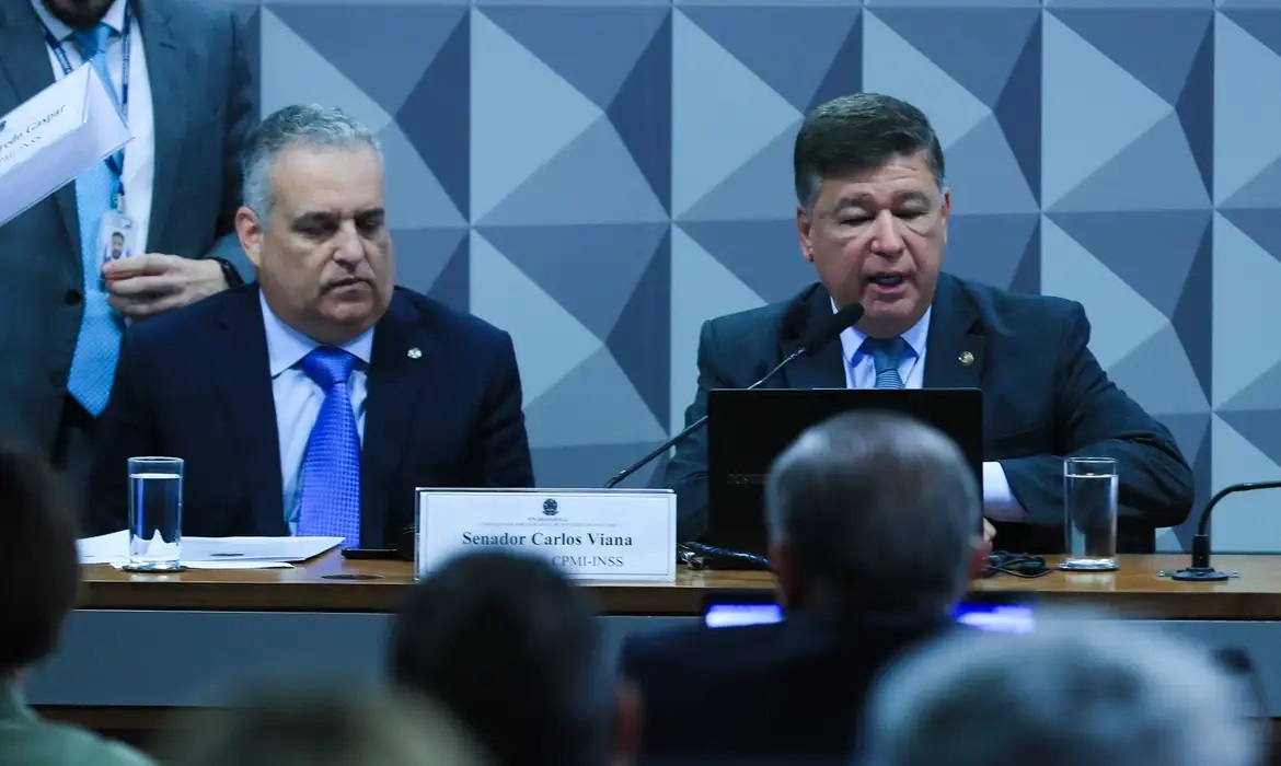 Oposi&ccedil;&atilde;o elege presidente e relator da CPMI do INSS 
