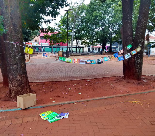 IHGMS distribui livros em comemora&ccedil;&atilde;o ao Dia do Escritor na Pra&ccedil;a Ary Coelho em Campo Grande  