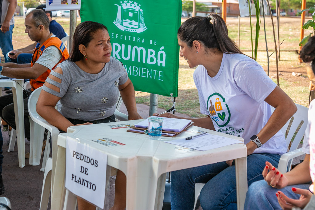 Projeto &ldquo;O Bairro que Eu Quero&rdquo; leva servi&ccedil;os e escuta popular a moradores de Corumb&aacute;