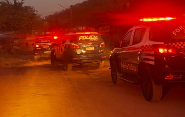 Pol&iacute;cia Militar encontra arma de fogo em propriedade rural de Lad&aacute;rio