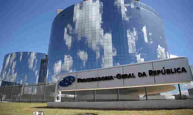 PGR defende refor&ccedil;o de policiamento perto da casa de Bolsonaro 